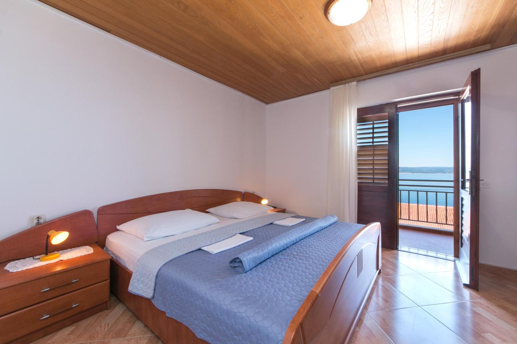 Apartments And Rooms By The Sea Brela, Makarska - 2752 Exterior foto